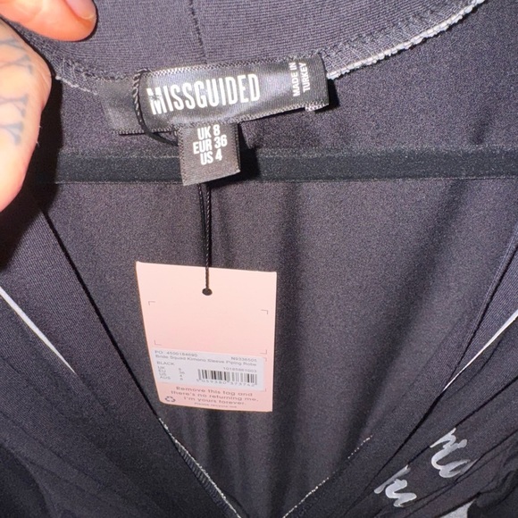 ASOS misguided bride squad robe NWT size 4 us - Picture 6 of 6